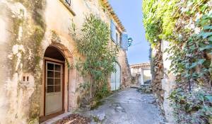 Продажа Деревенский дом Ménerbes