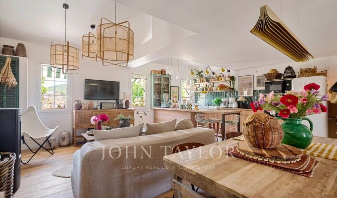 Продажа Деревенский дом Saint-Cyr-sur-Mer