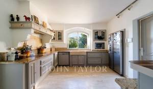 Продажа Дом Aix-en-Provence