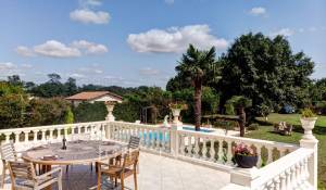 Продажа Дом Ambarès-et-Lagrave