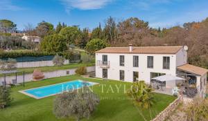 Продажа Дом Châteauneuf-Grasse