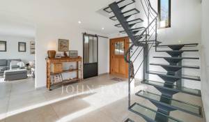 Продажа Дом Châteauneuf-Grasse