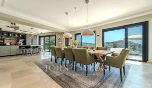 Продажа Дом Châteauneuf-Grasse