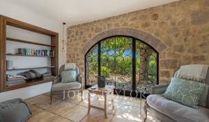 Продажа Дом Châteauneuf-Grasse