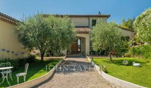 Продажа Дом Châteauneuf-Grasse