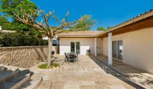 Продажа Дом Châteauneuf-Grasse