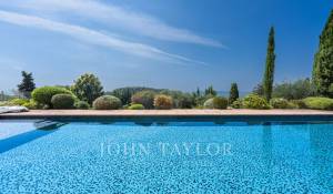Продажа Дом Châteauneuf-Grasse