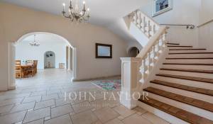 Продажа Дом Châteauneuf-Grasse