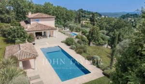 Продажа Дом Châteauneuf-Grasse