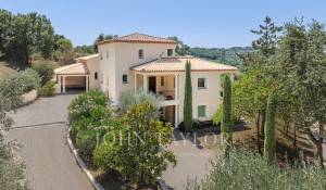Продажа Дом Châteauneuf-Grasse