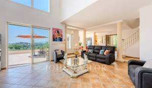 Продажа Дом Châteauneuf-Grasse