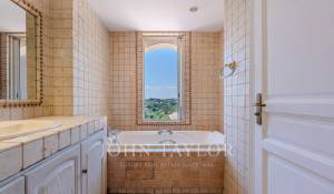Продажа Дом Châteauneuf-Grasse