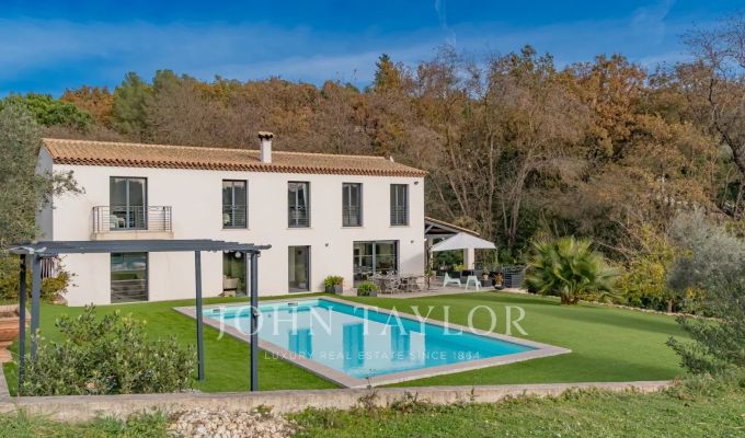 Продажа Дом Châteauneuf-Grasse
