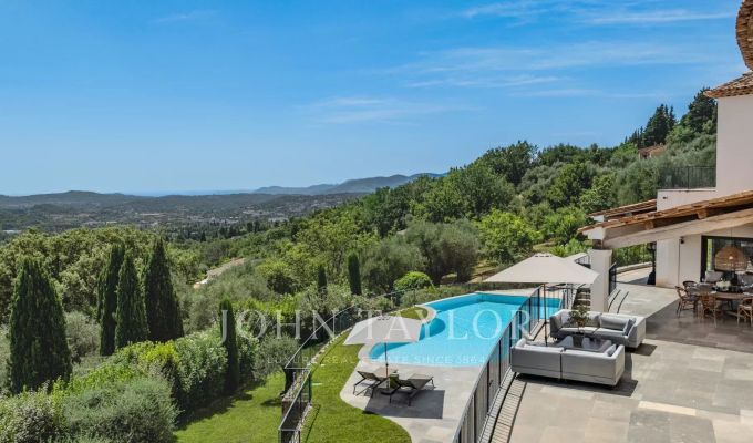 Продажа Дом Châteauneuf-Grasse