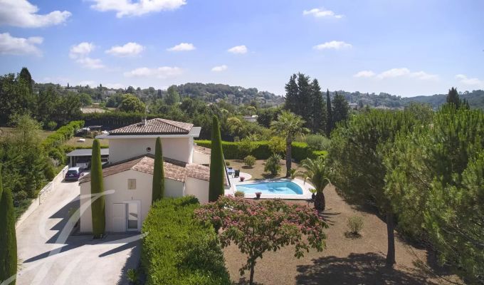 Продажа Дом Châteauneuf-Grasse