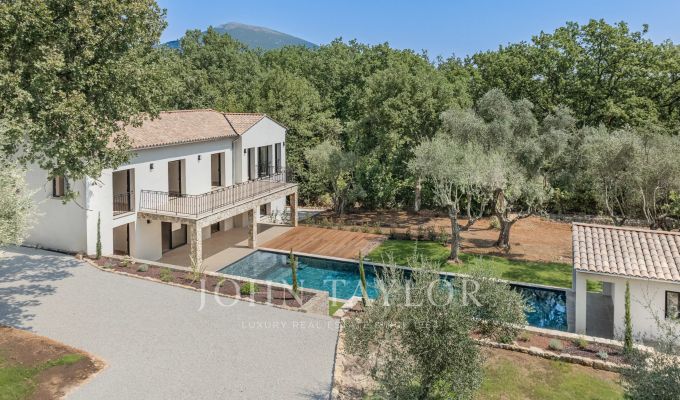Продажа Дом Châteauneuf-Grasse