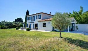 Продажа Дом Éguilles