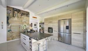 Продажа Дом Éguilles