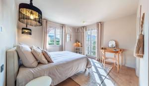 Продажа Дом Eygalières