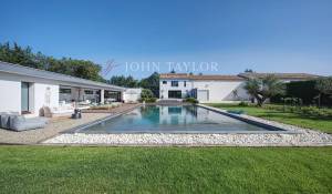 Продажа Дом Eyguières