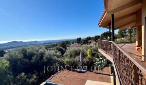 Продажа Дом La Cadière-d'Azur