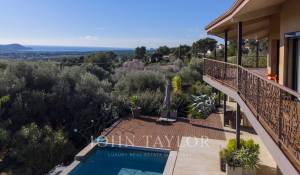 Продажа Дом La Cadière-d'Azur