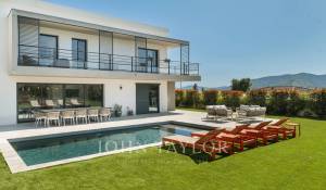 Продажа Дом La Roquette-sur-Siagne