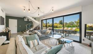 Продажа Дом La Roquette-sur-Siagne