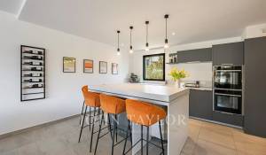 Продажа Дом La Roquette-sur-Siagne
