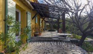 Продажа Дом Le Castellet