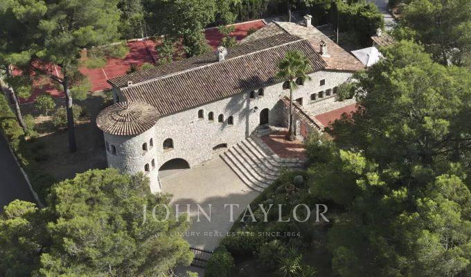 Продажа Дом Le Rouret