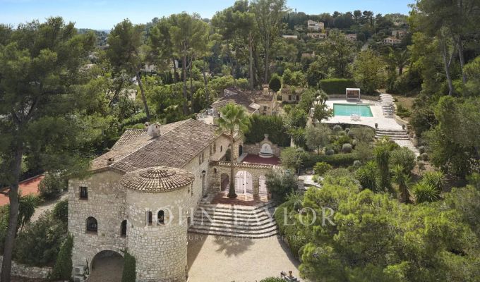 Продажа Дом Le Rouret