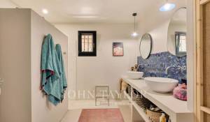 Продажа Дом Lourmarin