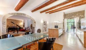 Продажа Дом Ménerbes