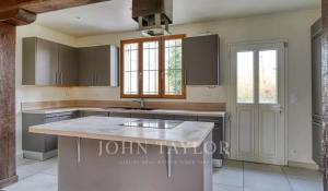 Продажа Дом Rochefort-en-Yvelines