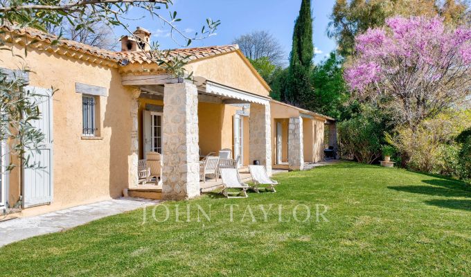 Продажа Дом Saint-Paul-de-Vence