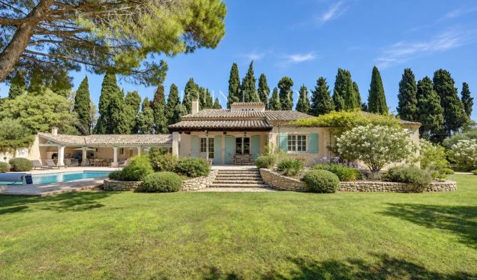 Продажа Дом Saint-Rémy-de-Provence