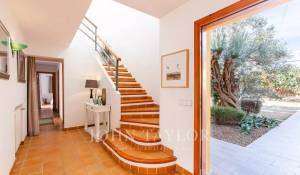 Продажа Дом Santa Eularia des Riu