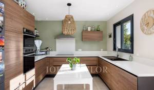 Продажа Дом Tourrettes-sur-Loup