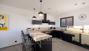 Продажа Дом Tourrettes-sur-Loup