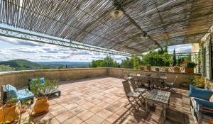 Продажа Ферма Saint-Saturnin-lès-Apt