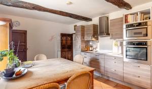 Продажа Ферма Saint-Saturnin-lès-Apt