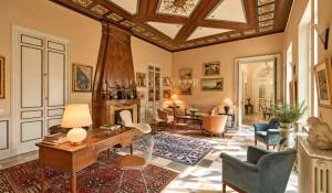 Продажа Городской особняк L'Isle-sur-la-Sorgue