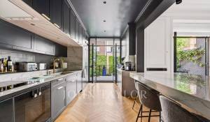 Продажа Городской особняк Paris 16ème