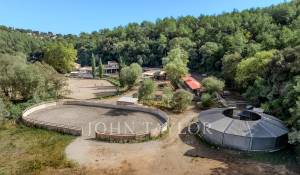 Продажа Конно-спортивный комплекс Valbonne