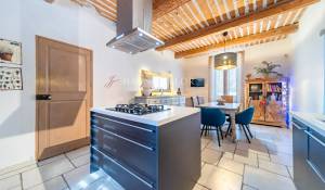 Продажа Мас, типичный южный дом Bonnieux