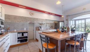 Продажа Мас, типичный южный дом Cadenet