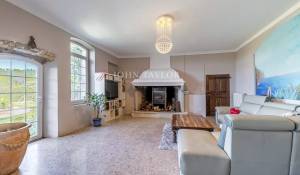 Продажа Мас, типичный южный дом Cadenet