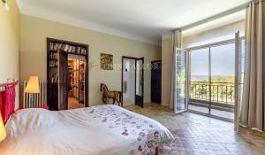 Продажа Мас, типичный южный дом Cadenet