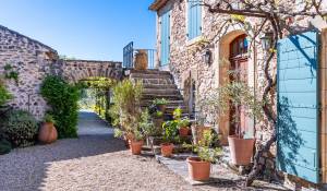 Продажа Мас, типичный южный дом Goult